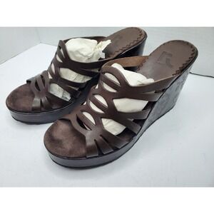 Y2K REPORT/BKE Buckle Sz 8.5 Womens Brown Leather Platform Cushioned Sandals New